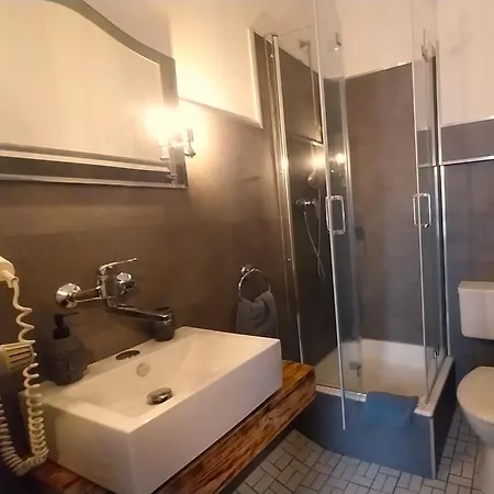 Landgasthof Zur Waage Hotel *