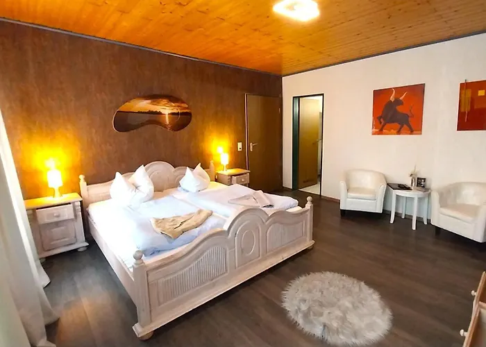 Landgasthof Zur Waage Hotel *
